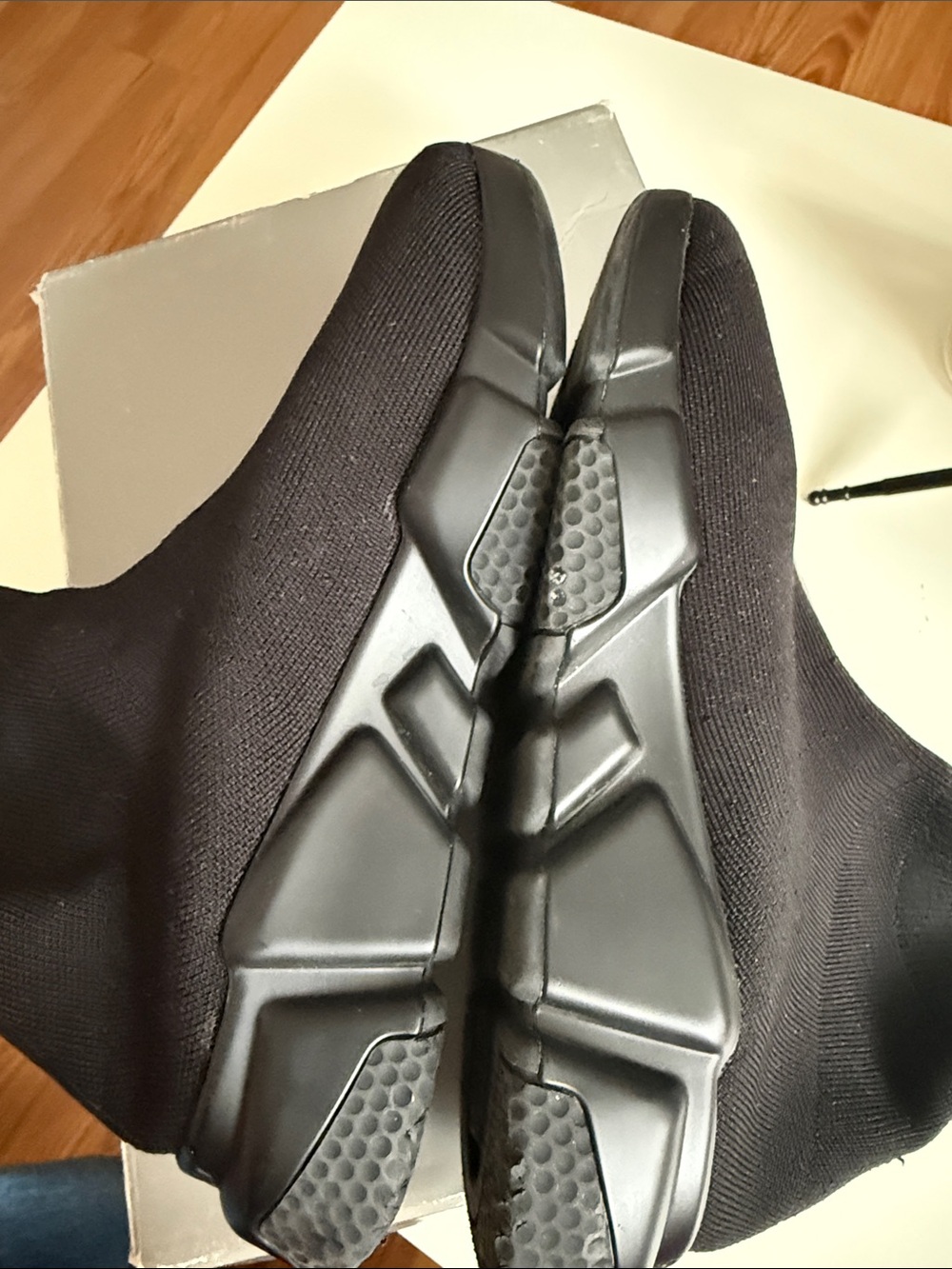 Balenciaga Black Sock-Style Speed Trainer Sneakers - Picture 6 of 7